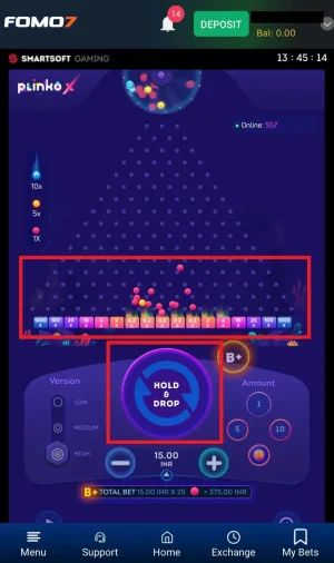 SmartSoft Plinko X Game with total bet section of 15 INR and the 'Hold & Drop' button for gameplay initiation.